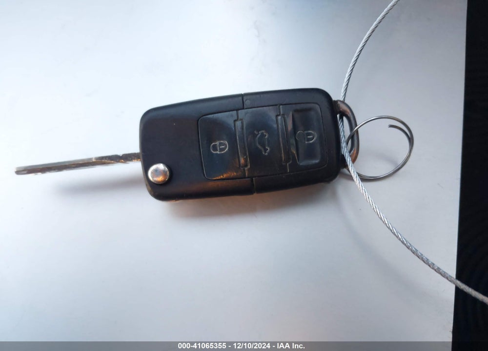 2003 VOLKSWAGEN PASSAT GLS VIN: WVWPD63B73P281034