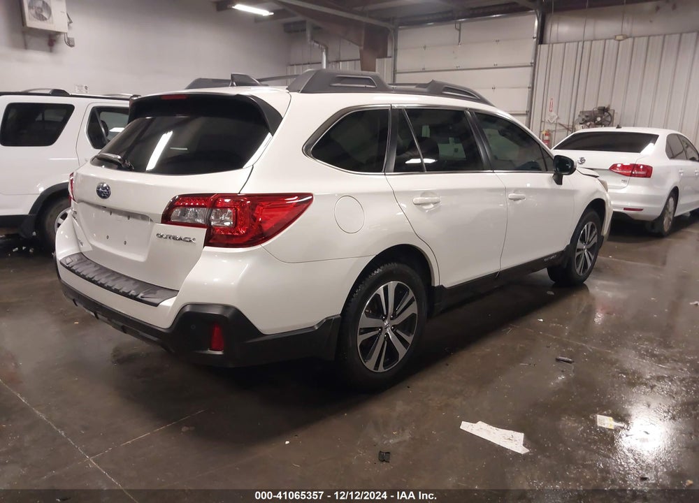 2019 SUBARU OUTBACK 2.5I LIMITED VIN: 4S4BSANC2K3244614