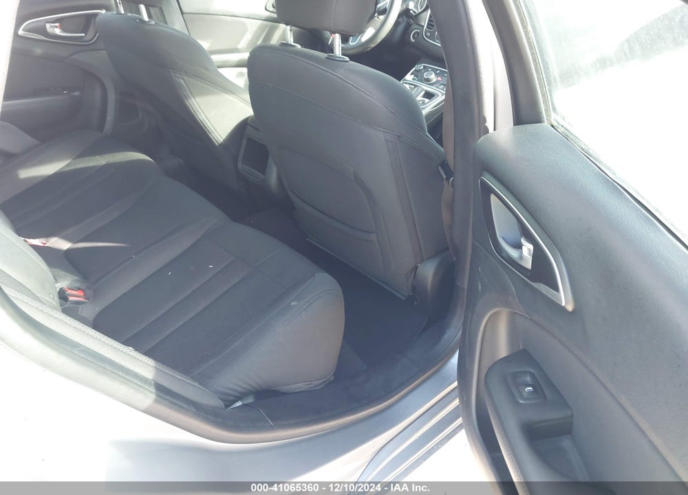 2016 CHRYSLER 200 VIN: 1C3CCCAB7GN122054