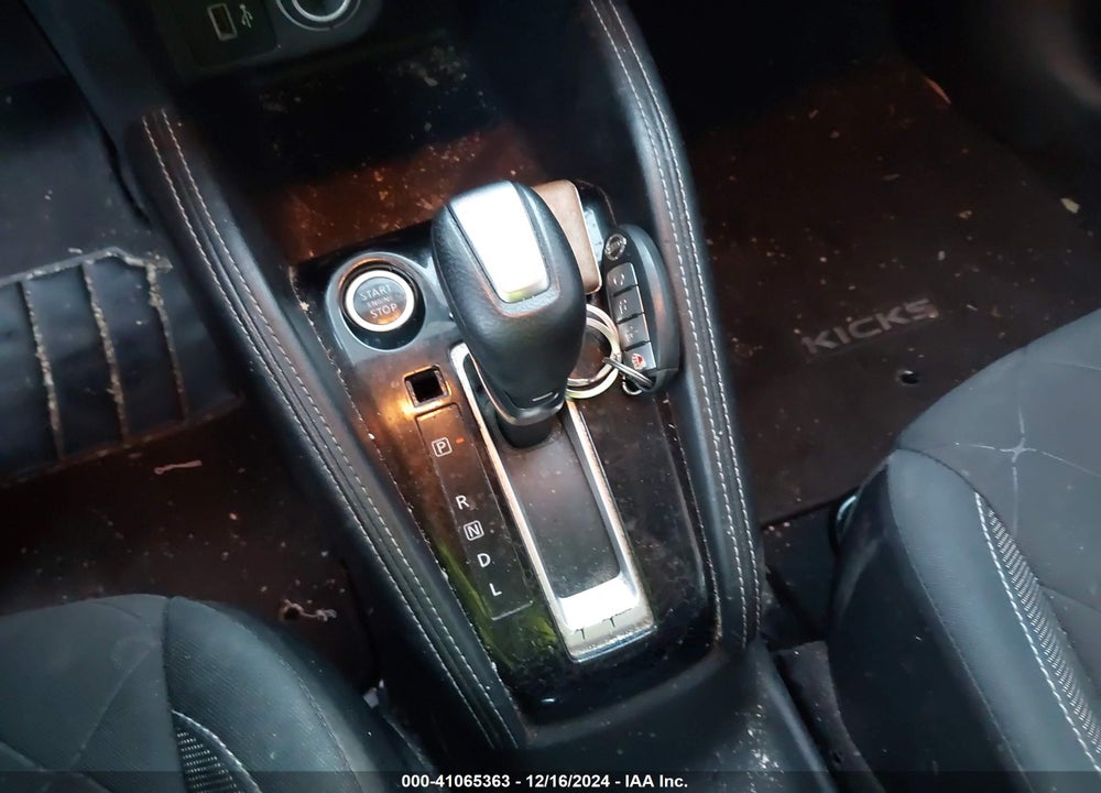 2018 NISSAN KICKS SV VIN: 3N1CP5CUXJL517043