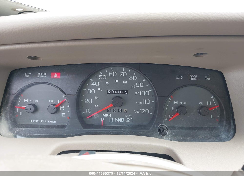 2005 MERCURY GRAND MARQUIS LS/LSE VIN: 2MEFM75W65X664976