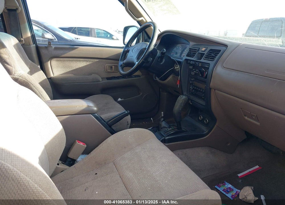 2000 TOYOTA 4RUNNER SR5 V6 VIN: JT3HN86R2Y0275720