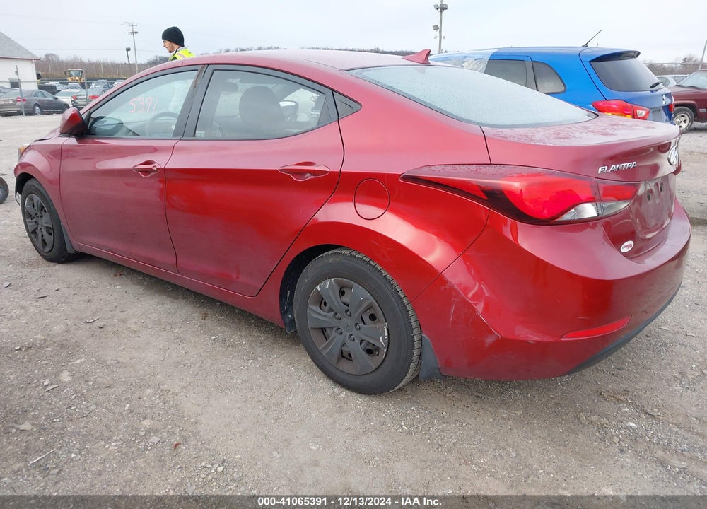 2016 HYUNDAI ELANTRA SE VIN: 5NPDH4AE5GH667980