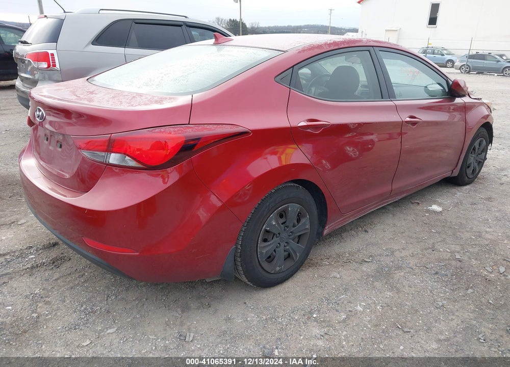 2016 HYUNDAI ELANTRA SE VIN: 5NPDH4AE5GH667980