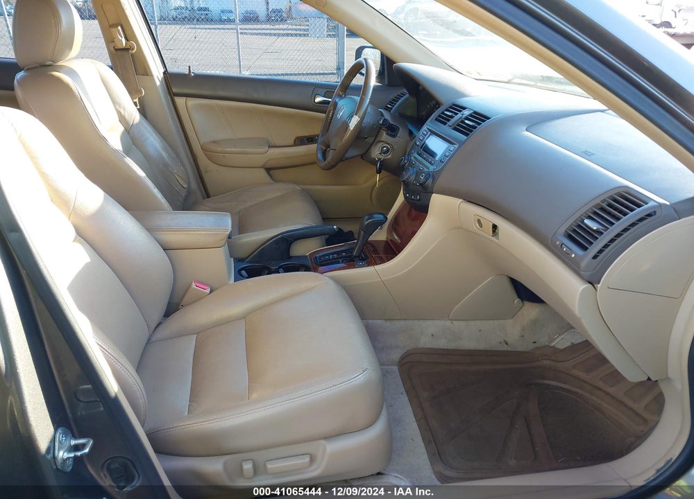 2007 HONDA ACCORD 3.0 EX VIN: 1HGCM665X7A051129