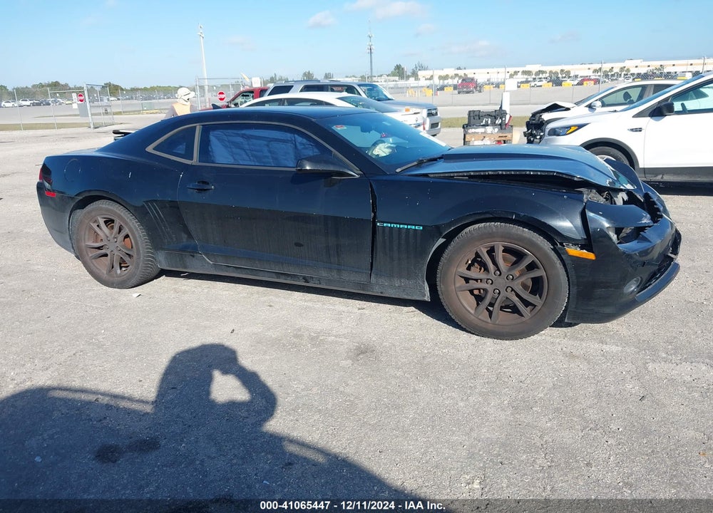 2014 CHEVROLET CAMARO 2LS VIN: 2G1FA1E3XE9133242