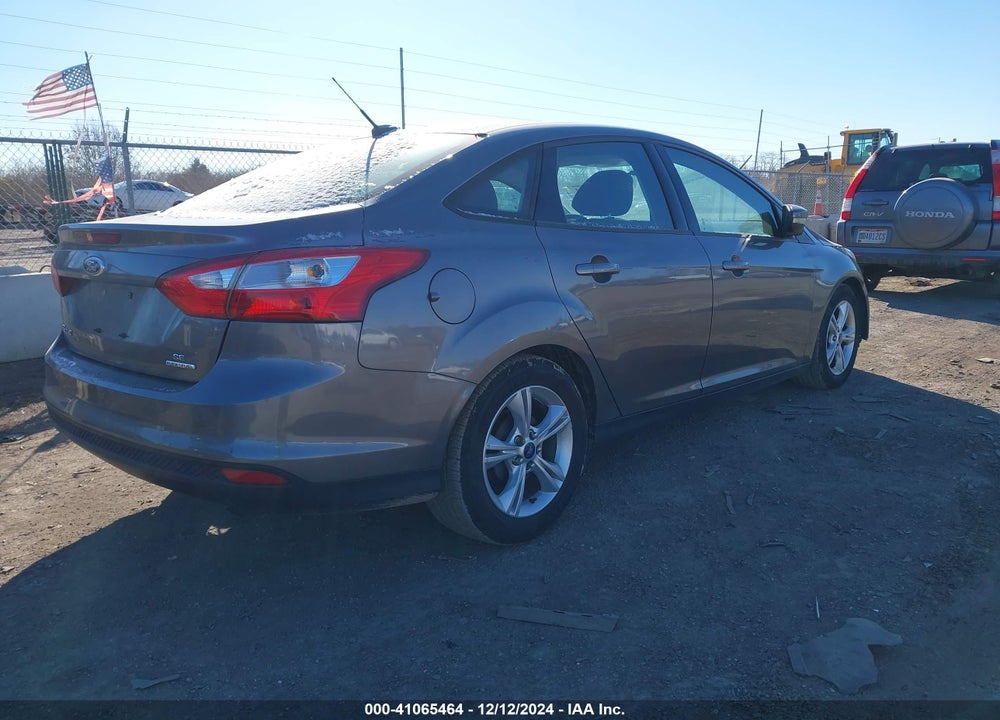 2014 FORD FOCUS SE VIN: 1FADP3F25EL129922