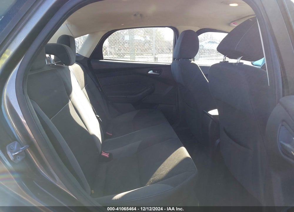 2014 FORD FOCUS SE VIN: 1FADP3F25EL129922