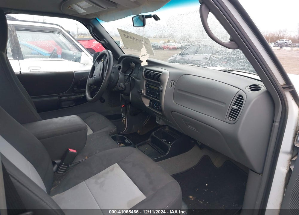 2005 FORD RANGER XL/XLS/XLT VIN: 1FTYR10D75PA82602