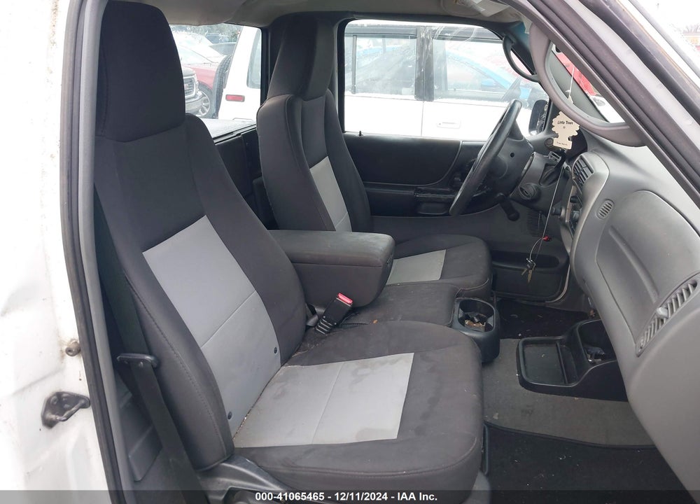 2005 FORD RANGER XL/XLS/XLT VIN: 1FTYR10D75PA82602