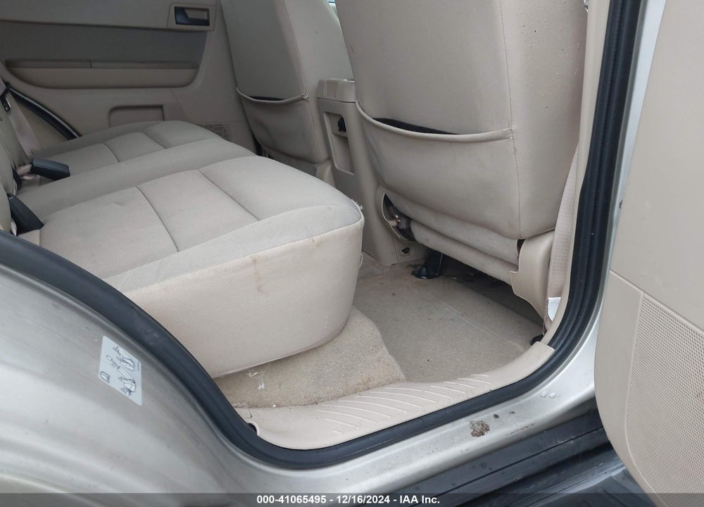 2011 FORD ESCAPE XLT VIN: 1FMCU9DG1BKA86502