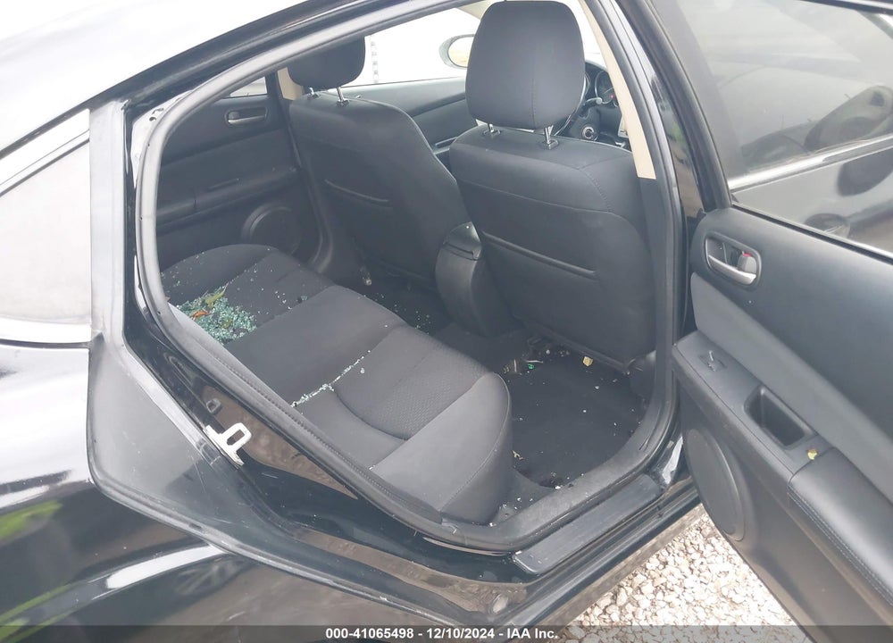 2010 MAZDA 6 I TOURING VIN: 1YVHZ8CH7A5M01701