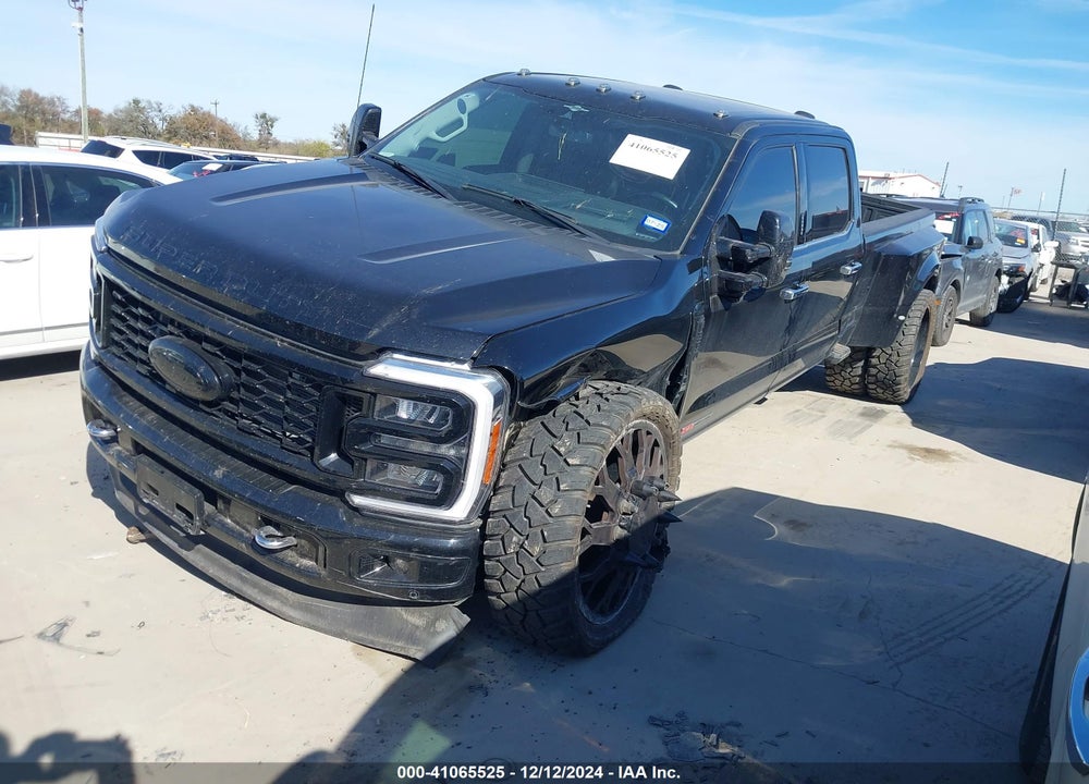 2023 FORD F-350 LARIAT VIN: 1FT8W3DM1PEC40431