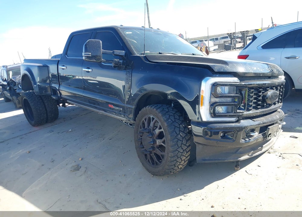 2023 FORD F-350 LARIAT VIN: 1FT8W3DM1PEC40431