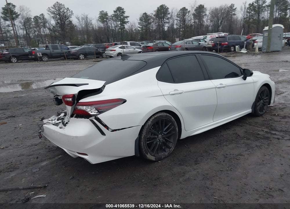 2021 TOYOTA CAMRY XSE VIN: 4T1K61BK2MU028257