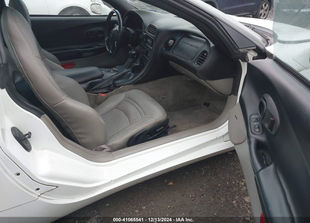 1998 CHEVROLET CORVETTE VIN: 1G1YY22GXW5128333