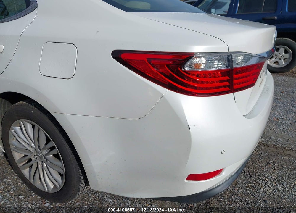 2013 LEXUS ES 350 VIN: JTHBK1GG7D2062290
