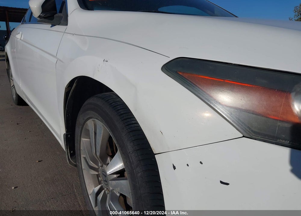 2010 HONDA ACCORD 2.4 EX-L VIN: 1HGCS1B83AA020269
