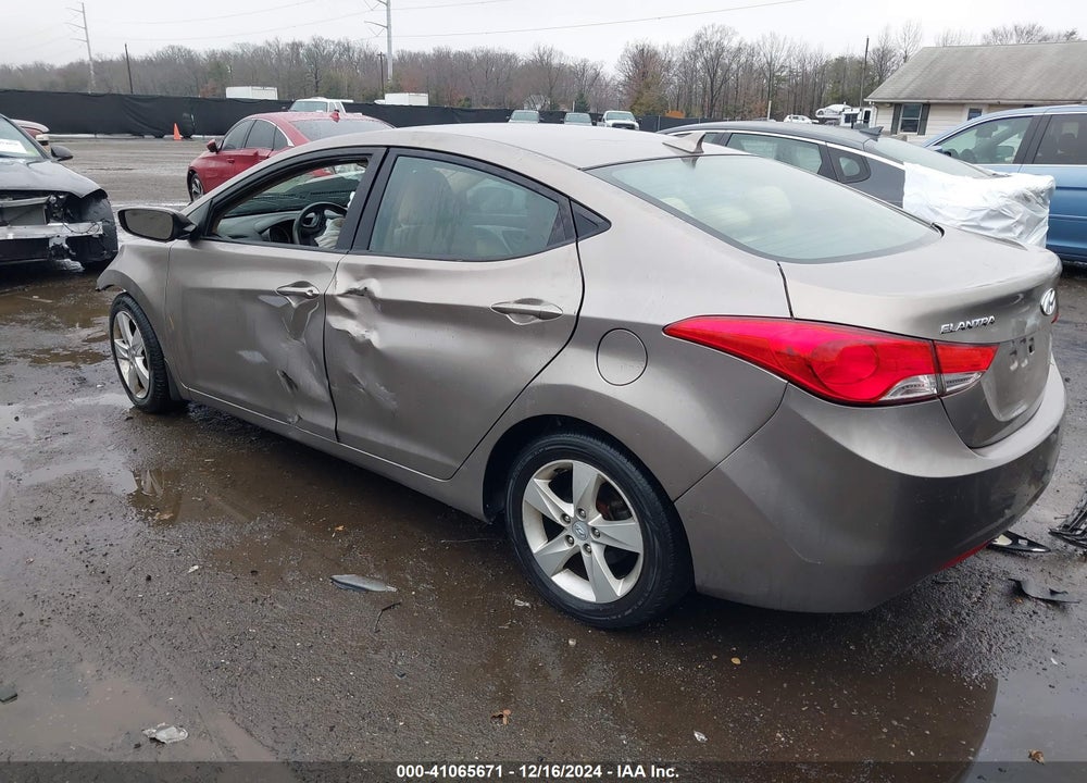 2013 HYUNDAI ELANTRA GLS VIN: 5NPDH4AE8DH307047