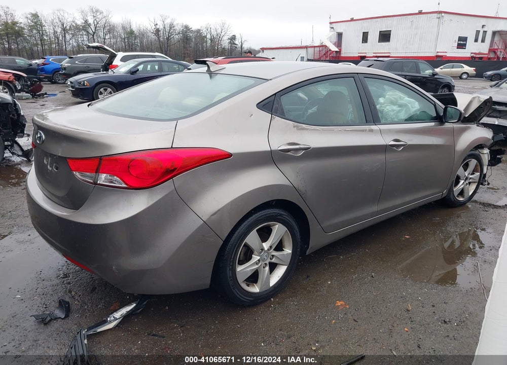 2013 HYUNDAI ELANTRA GLS VIN: 5NPDH4AE8DH307047