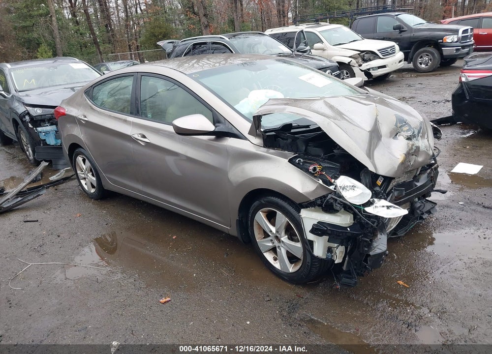 2013 HYUNDAI ELANTRA GLS VIN: 5NPDH4AE8DH307047