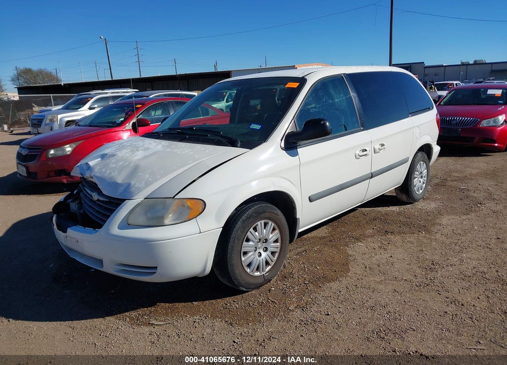 2005 CHRYSLER TOWN & COUNTRY VIN: 1C4GP45RX5B440313