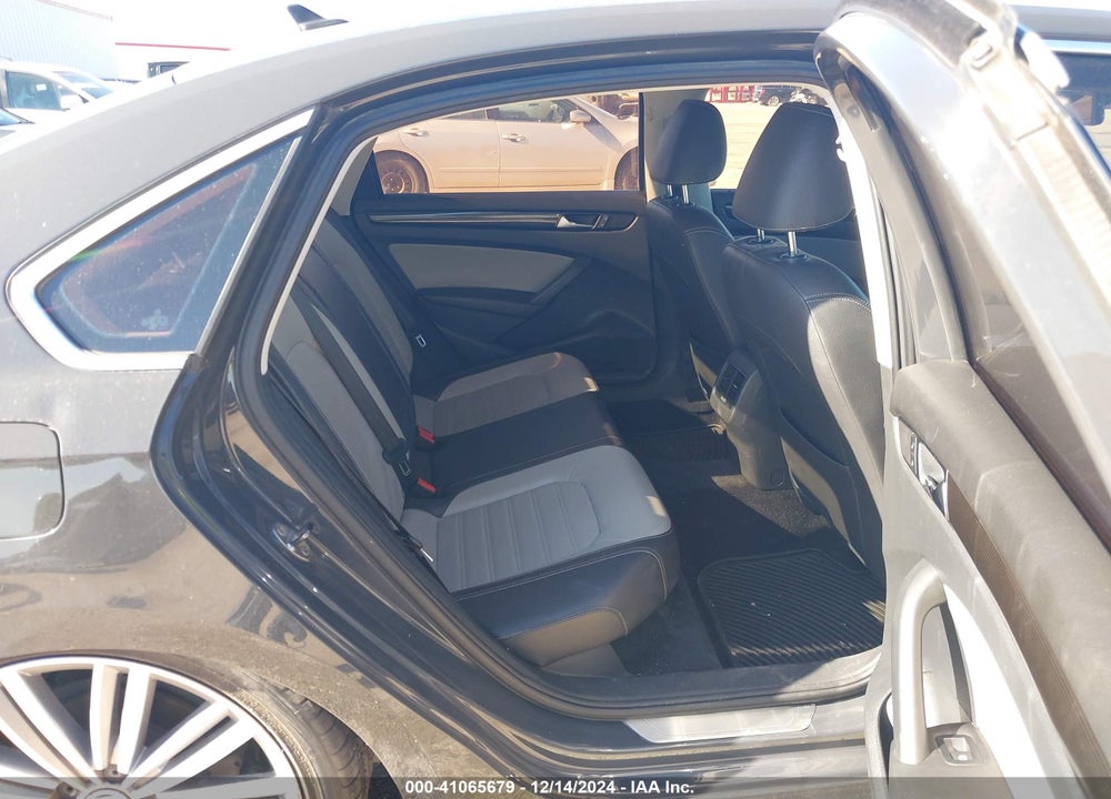 2014 VOLKSWAGEN PASSAT 1.8T SPORT VIN: 1VWBS7A3XEC079572