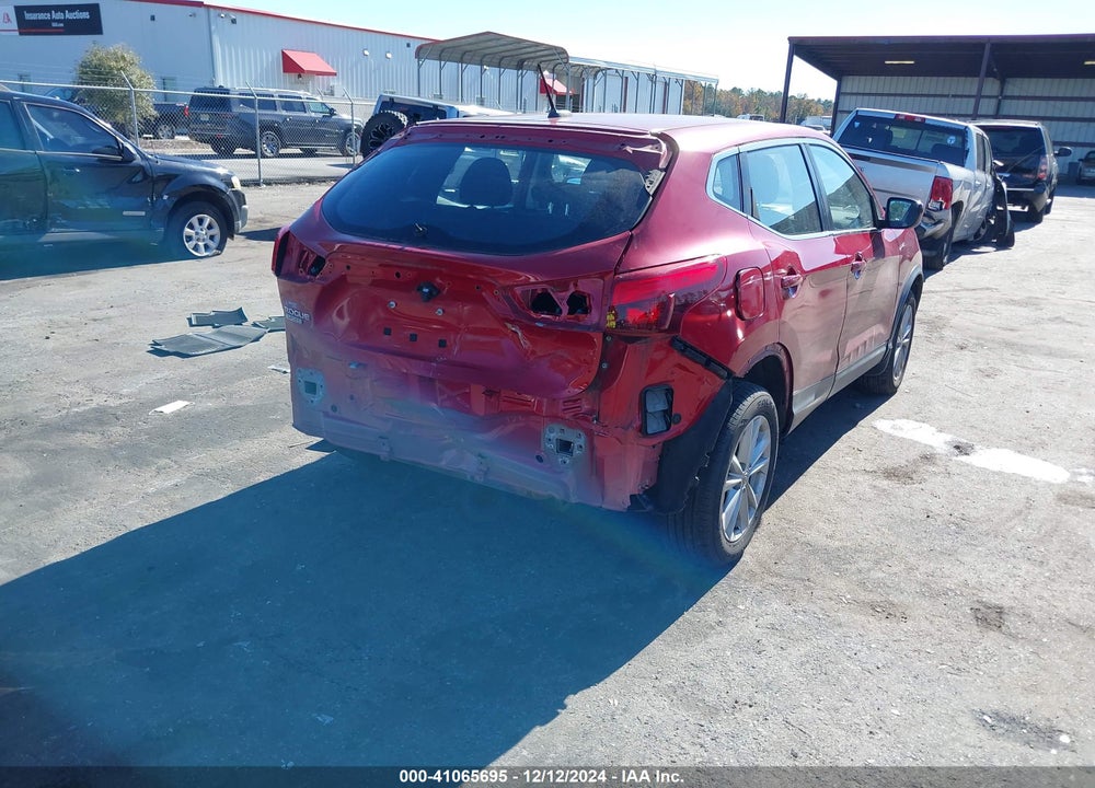 2017 NISSAN ROGUE SPORT S VIN: JN1BJ1CP2HW019164