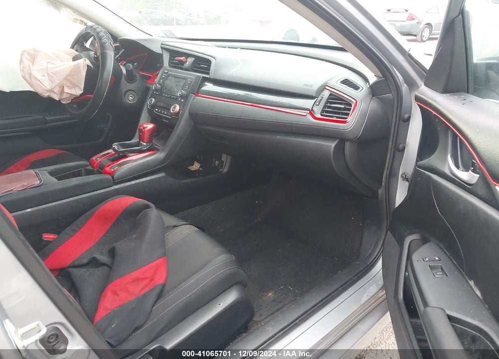 2018 HONDA CIVIC VIN: 2HGFC2F53JH534270