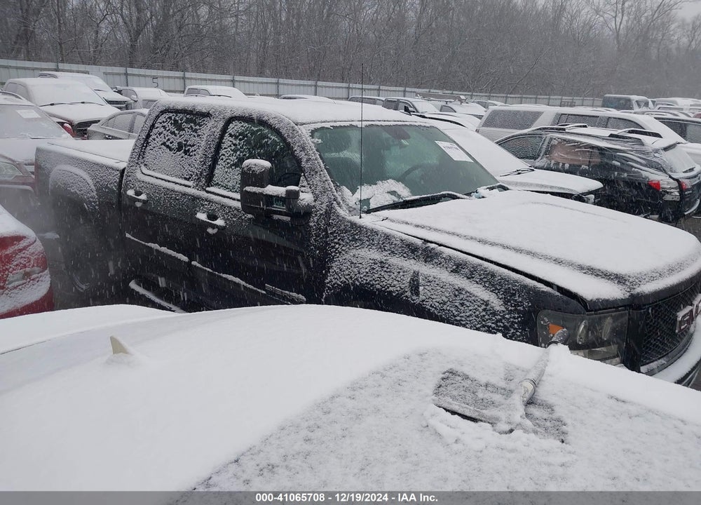 2010 GMC SIERRA 1500 SLE VIN: 3GTRKVE31AG255805