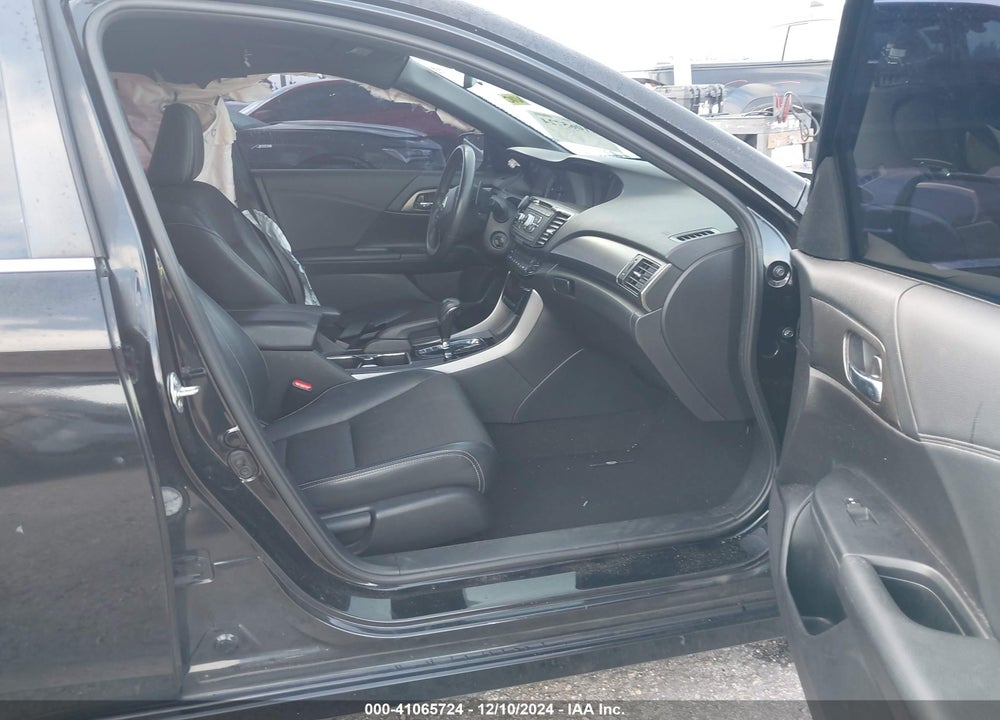 2017 HONDA ACCORD SPORT VIN: 1HGCR2F51HA237850