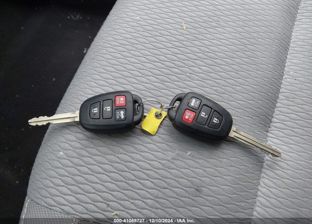 2019 TOYOTA COROLLA VIN: 5YFBURHE1KP906913