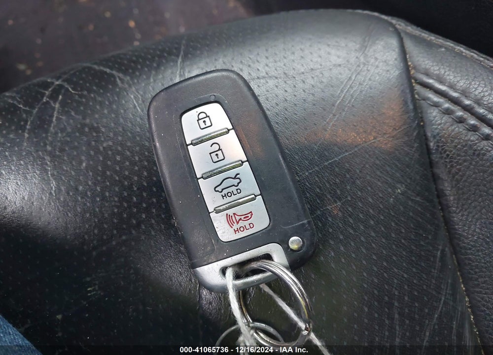 2011 HYUNDAI SONATA LIMITED VIN: 5NPEC4AC4BH307464