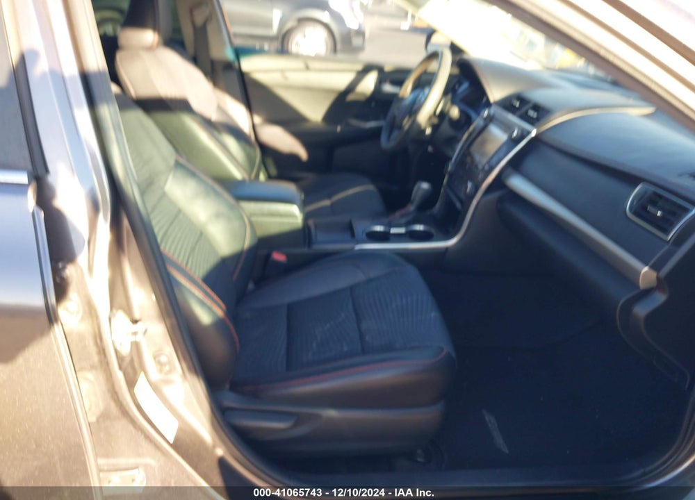 2015 TOYOTA CAMRY SE VIN: 4T1BF1FK7FU907377
