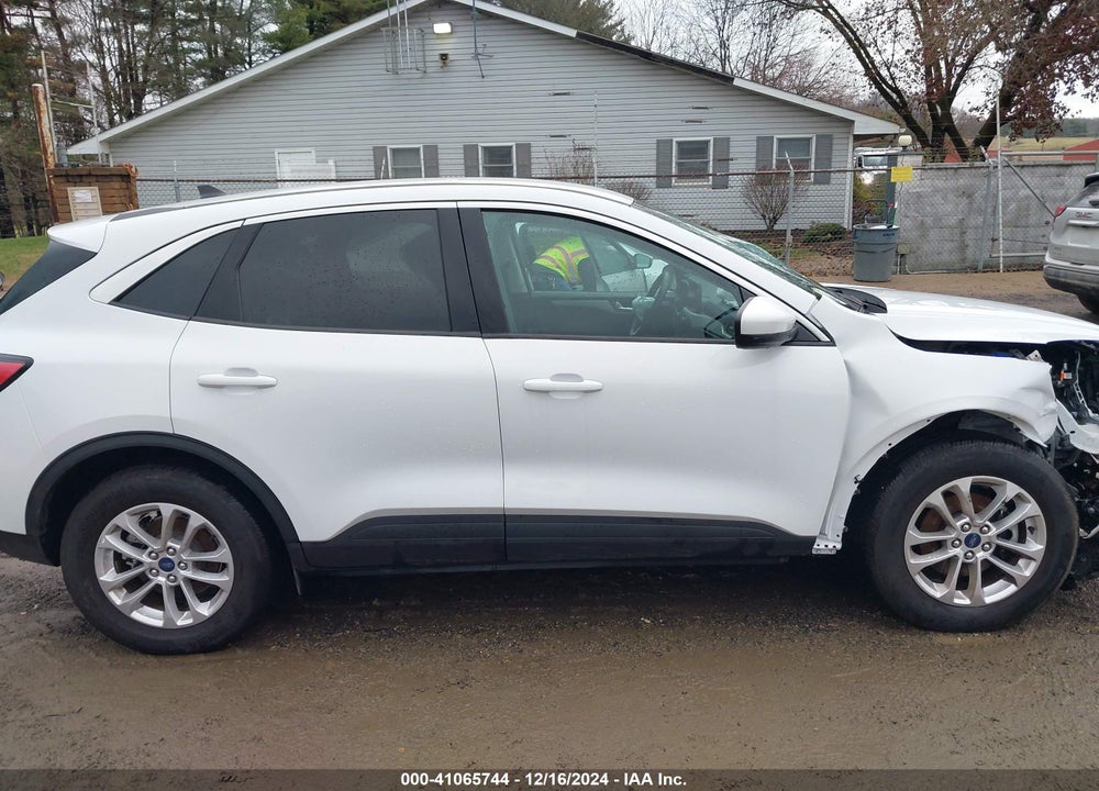 2021 FORD ESCAPE SE VIN: 1FMCU9G6XMUA30682