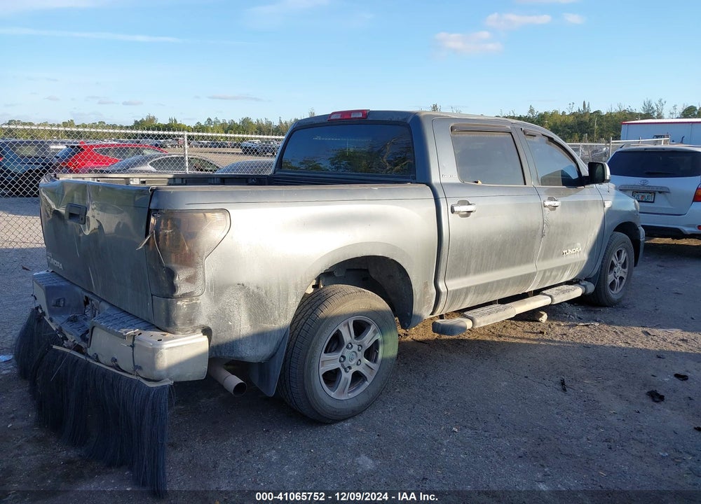 2007 TOYOTA TUNDRA LIMITED 5.7L V8 VIN: 5TBEV58137S457001