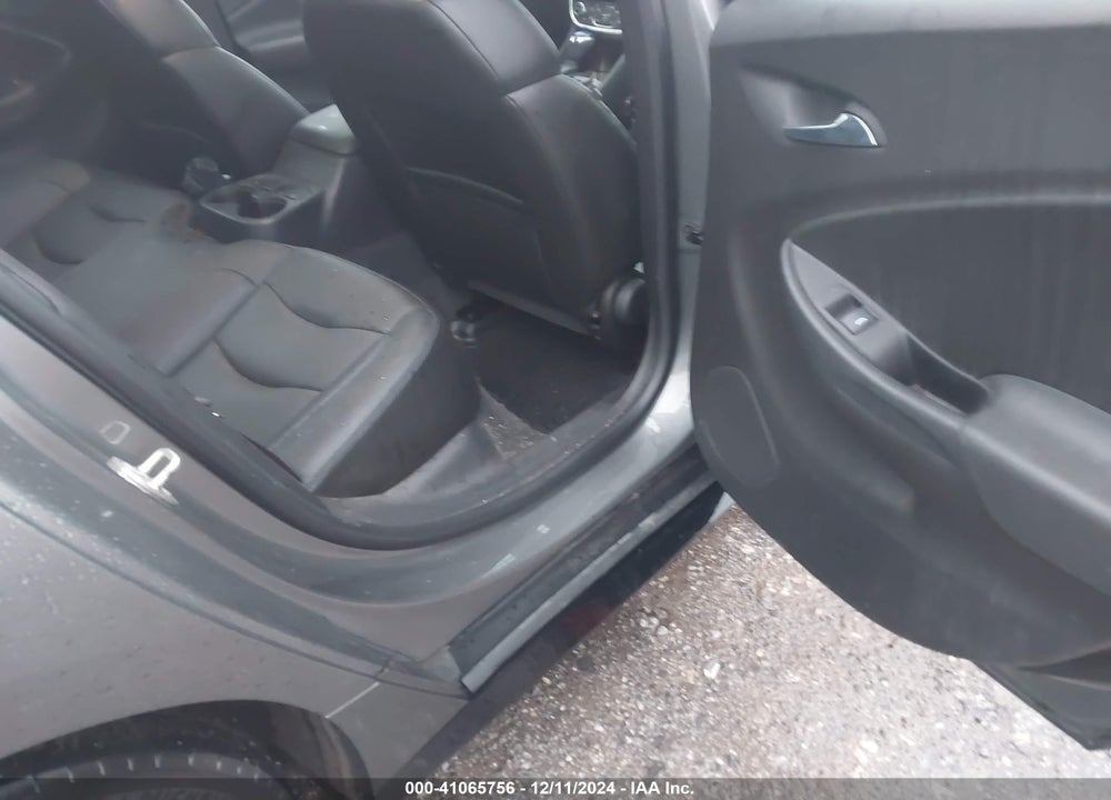 2017 CHEVROLET VOLT PREMIER VIN: 1G1RB6S53HU120207