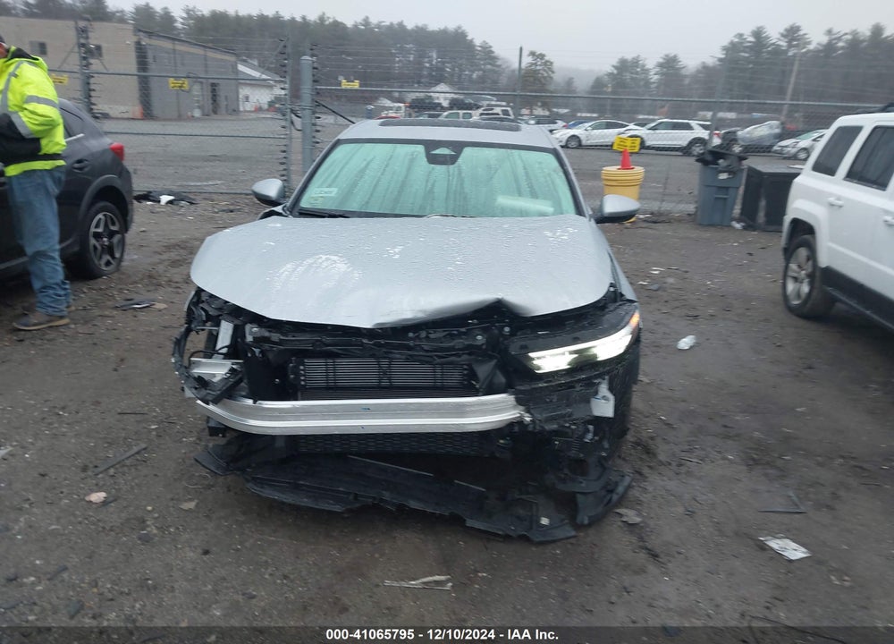 2024 HONDA ACCORD HYBRID TOURING VIN: 1HGCY2F87RA067136
