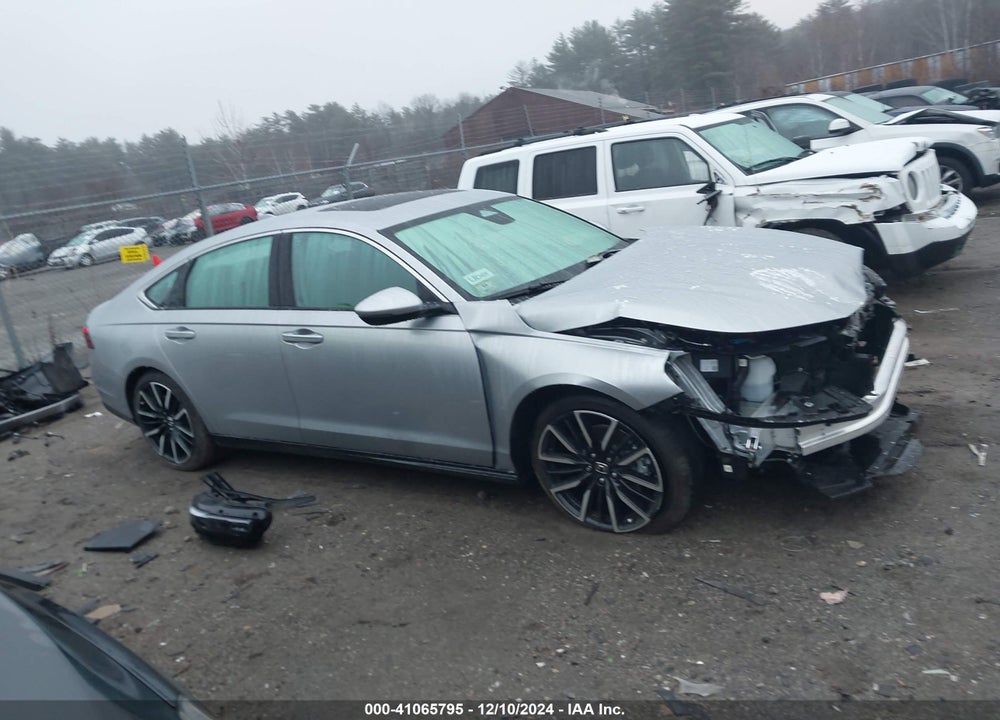2024 HONDA ACCORD HYBRID TOURING VIN: 1HGCY2F87RA067136