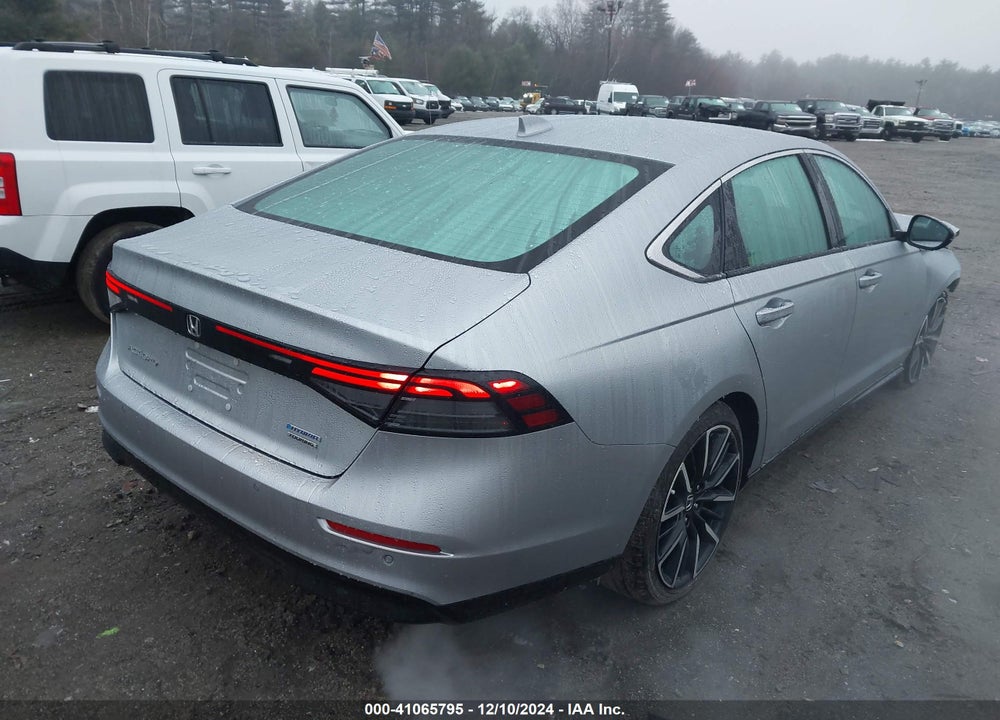 2024 HONDA ACCORD HYBRID TOURING VIN: 1HGCY2F87RA067136