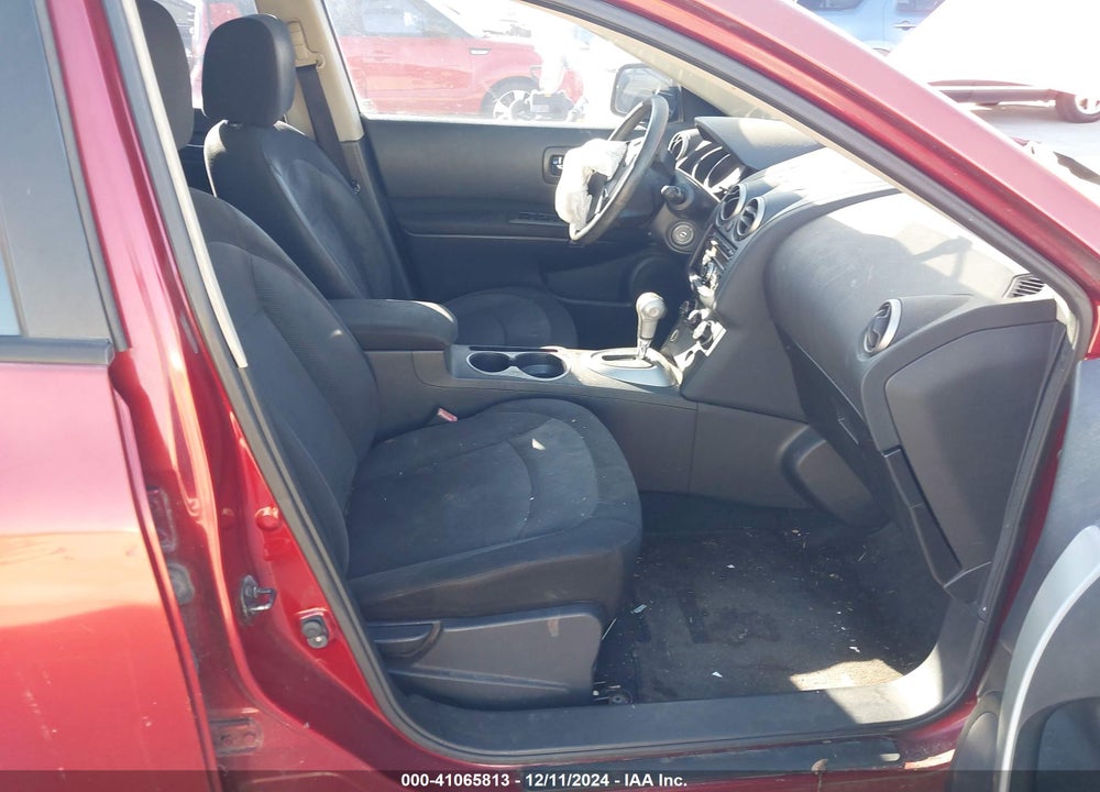 2011 NISSAN ROGUE S VIN: JN8AS5MT0BW158052