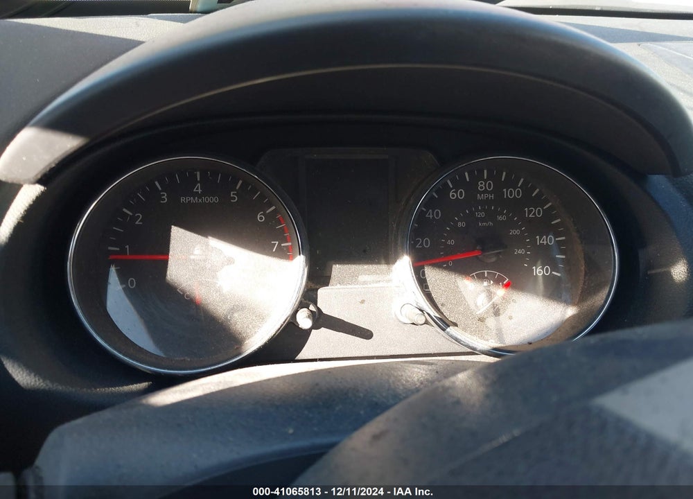 2011 NISSAN ROGUE S VIN: JN8AS5MT0BW158052