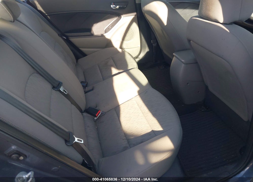 2014 KIA FORTE LX VIN: KNAFK4A61E5071830