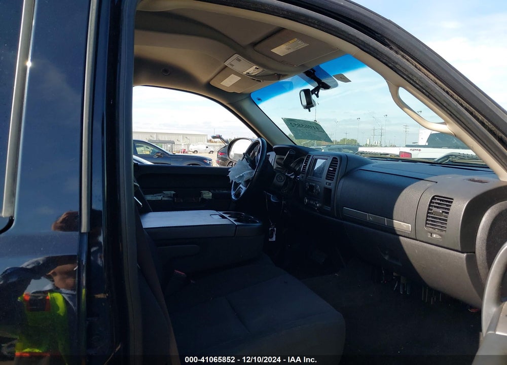 2011 CHEVROLET SILVERADO 1500 VIN: 3GCPCSE08BG238736