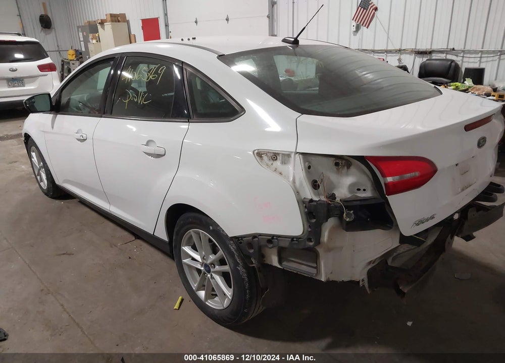 2018 FORD FOCUS SE VIN: 1FADP3F28JL237560