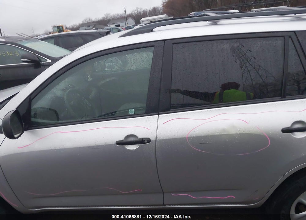 2011 TOYOTA RAV4 VIN: 2T3BF4DVXBW098652