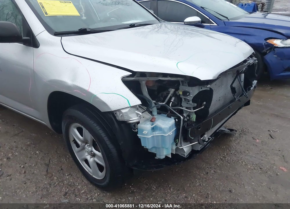 2011 TOYOTA RAV4 VIN: 2T3BF4DVXBW098652