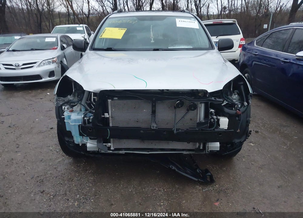 2011 TOYOTA RAV4 VIN: 2T3BF4DVXBW098652