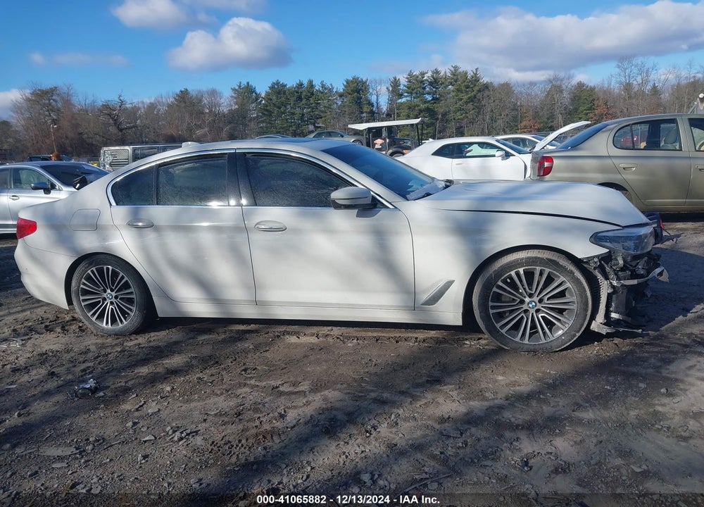 2017 BMW 540I XDRIVE VIN: WBAJE7C39HWA03685