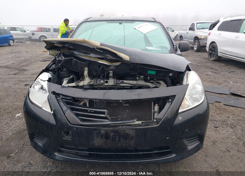 2014 NISSAN VERSA VIN: 3N1CN7AP1EL858352